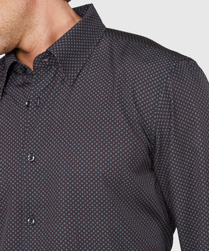 Westport No-Tuck Long Sleeve Button Under Spread Collar Geo Cross Stretch Performance Sport Shirt