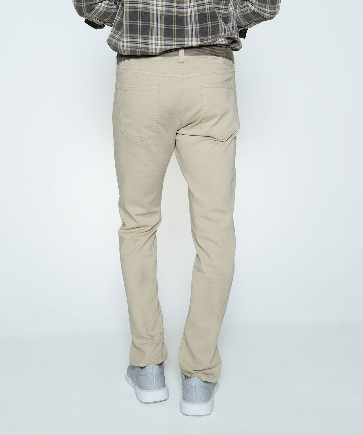 Light khaki stretch denim jeans, back view with belt loops and five-pocket styling., Westport Black Men's Big & Tall