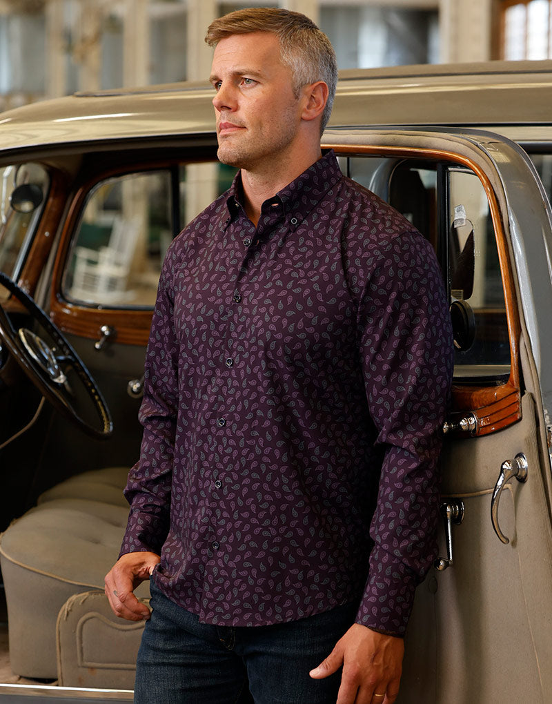 Male model wearing Westport No-Tuck Long Sleeve Button Down Collar Paisley Print Stretch Performance Sport Shirt, Men's Big & Tall