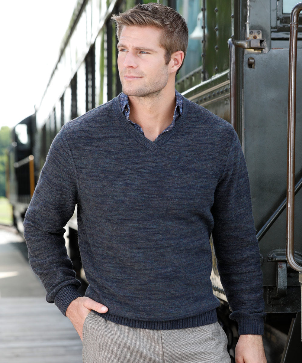 Men's Slim Fit Long Sleeve V-Neck T-Shirt/Sweater - Striped, Cotton Blend, All Seasons